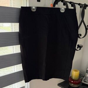 Chic Black Pencil Skirt for Women